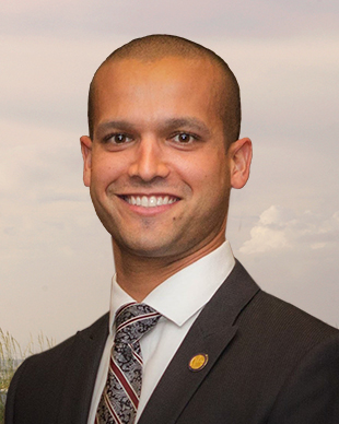Official portrait of David Clark, Deputy Secretary Land and Recreation Official portrait of David Clark, Deputy Secretary Land and Recreation
