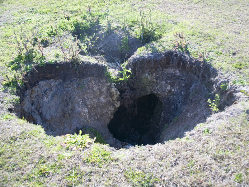 Sinkhole near Orange Lake, Marion County, Feb 2015